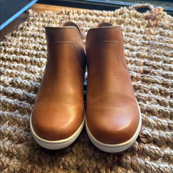 Taos Leather Ankle Boots - Picture 2 of 4